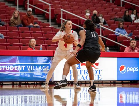 Womens Basketball Terriers Defeat Bucknell Pick Up Second