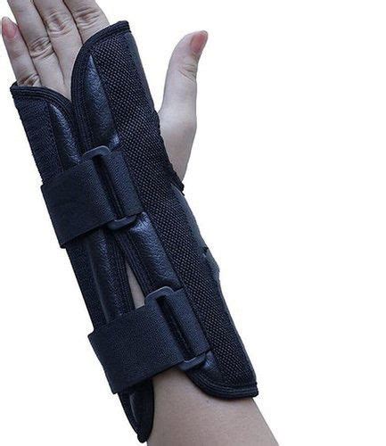 Velcro Strap Closure Cock Up Wrist Splint Usage: Clinic at Best Price ...