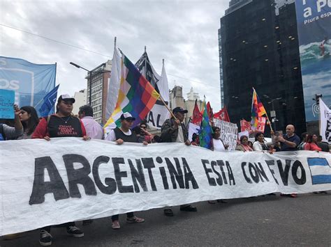 Masiva Marcha Contra El Golpe De Estado En Bolivia Radio Gr Fica