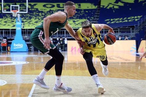 Euroleague Avec Points Nando De Colo Fenerbah E Bat Son Record