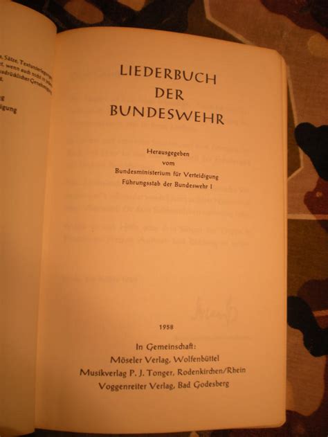 Liederbücher der Bundeswehr Ausrüstung Militaerfahrzeugforum de