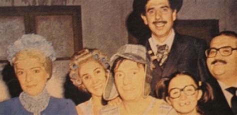 A Vila do Chaves é o INFERNO Veja teoria SINISTRA do seriado