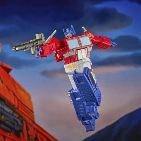 Hasbro Transformers Studio Series Optimus Prime Action Figure New