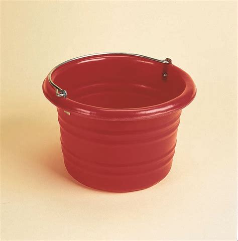 STUBBS WATER/FEED BUCKET JUMBO C/W HANDLE S43 EQUINE HORSE BUCKETS ...