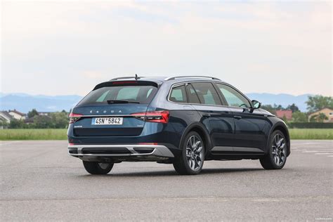 Fotos De Skoda Superb Scout 2019