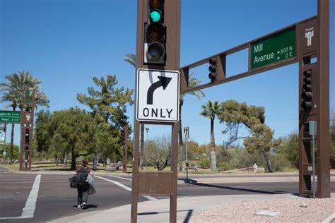 Self Driving Uber Car Kills Pedestrian In Arizona Where Robots Roam