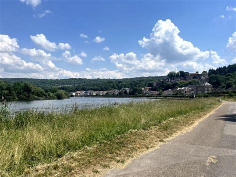 Moselradweg Etappen Idyllisch Von Der Quelle Bis Nach Koblenz Radeln