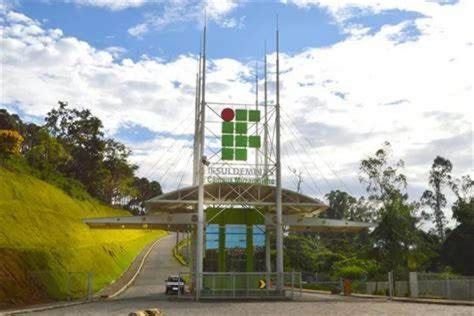 Servidores Do Ifsuldeminas Campus Muzambinho Aderem Greve Nacional