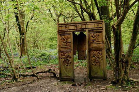 Banstead Wood © Peter Trimming Cc By Sa20 Geograph Britain And Ireland