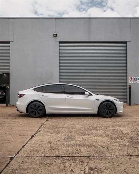 Facelift Tesla Model 3 Satin PPF Xpel Stealth Exclusive Wraps