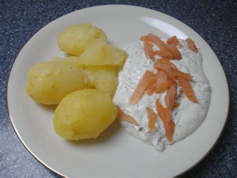 Kartoffeln Mit Schnittlauch Quark Rezept Kochbar De