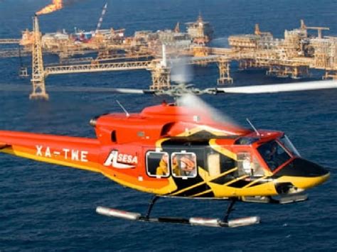 Helicóptero colisiona con barco petrolero