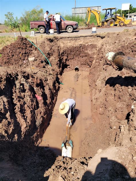 La tubería de acero ya no servía Atienden fuga de agua potable que