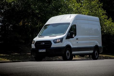 Ford Transit Precios Y Versiones Del Utilitario Que Crece En Potencia