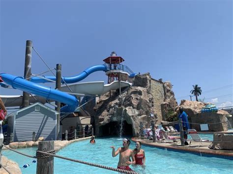 CHESAPEAKE BEACH WATER PARK - 44 Photos & 59 Reviews - 4079 Creekside ...