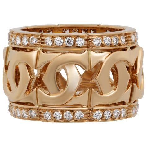 Bague Cartier Femme Achat Vente D Alliance Solitaire Semainier Vestiaire Collective