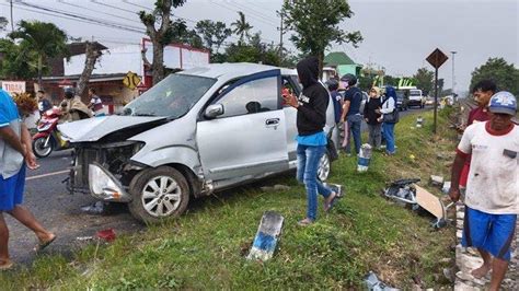 Kecelakaan Maut Tadi Pukul Wib Suami Istri Tewas Saat Mudik