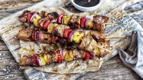 Brochetas De Cerdo Con Pi A La Receta M S Veraniega Que Mejorar Tus