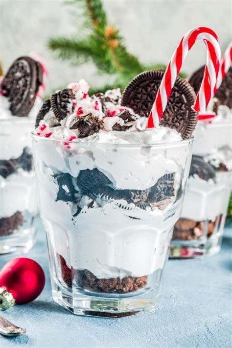 30 Easy Christmas Trifle Recipes Youll Love Insanely Good