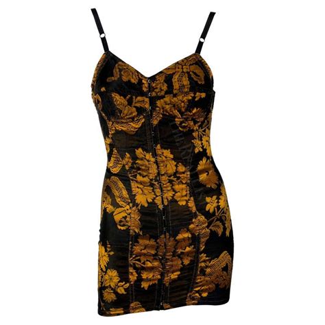 Dolce And Gabbana Black Eyelet Lace Bustier Dress W Ruffle Hem For Sale At 1stdibs Dolce