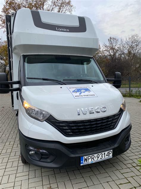 Wynajem Iveco Daily plandeka międzynarodówka sypialka 10EP ŚLĄSK