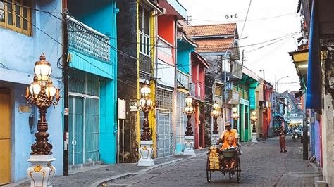 FOTO Keindahan Sudut Jalan Panggung Kawasan Kota Tua Di Surabaya