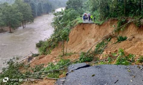 Heavy Rain Triggers Road Collapse Leaves 200 Residents Stranded In