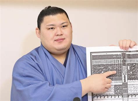 新入幕優勝の尊富士、たった1場所で十両転落大の里は昭和以降2位のスピード出世で新関脇 2024年7月1日掲載 ライブドアニュース