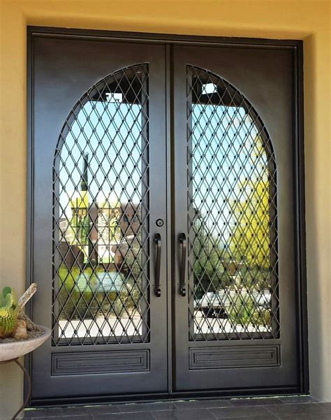 Modern Iron Doors Ideas To Make Your Entrance Look Beautiful