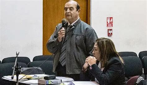 Vladimiro Montesinos Ordenan Captura De Exjefes Militares Por El De