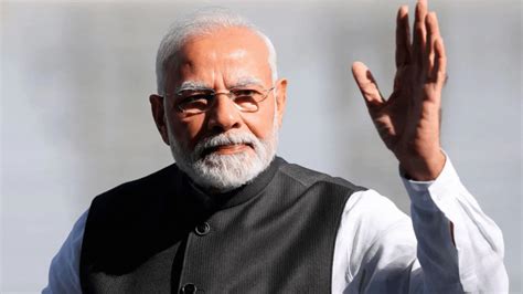 Pm Modi Celebrates Th Birthday Leaders Extend Wishes