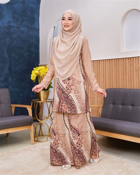 Baju Kurung Moden Batik Sultanah Ombak Light Brown Kualiti Designer Harga Luarbiasa