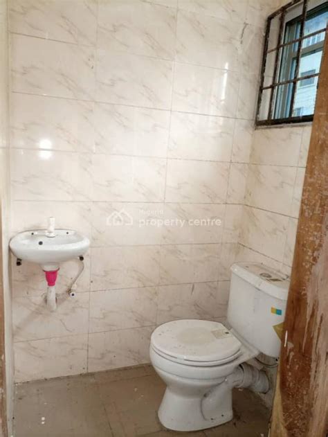 For Rent 4 Nos Newly Built Self Contained Room With Pop Soluyi