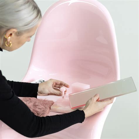 La chaise Panton rhabillée par Sabine Marcelis Joli Place