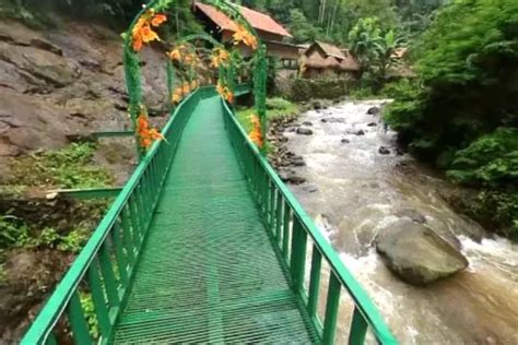 Tempat Wisata Terdekat Di Sumedang Jawa Barat Berikut Data Lokasi Dan