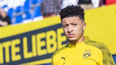 Bvb Star Sancho Sorgt Mit Schluck Wasser F R Aufsehen Hat Er Seine