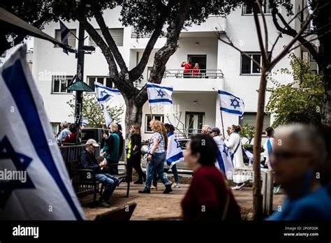 Tel Aviv Israel 22nd Mar 2023 Protestors Hold Israeli Flags During