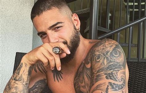 Conoce A La Mujer Que Bes Maluma Y Puso Celosa A La Novia