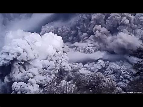 Volcano Shiveluch Eruption In Kamchatka Russia On April Youtube