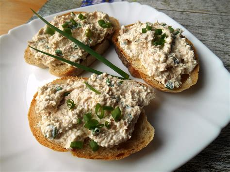 Pasta z twarogu i tuńczyka przepis PrzyslijPrzepis pl