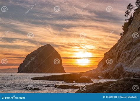 Sunset at Cape Kiwanda on the Oregon Coast Stock Photo - Image of ...