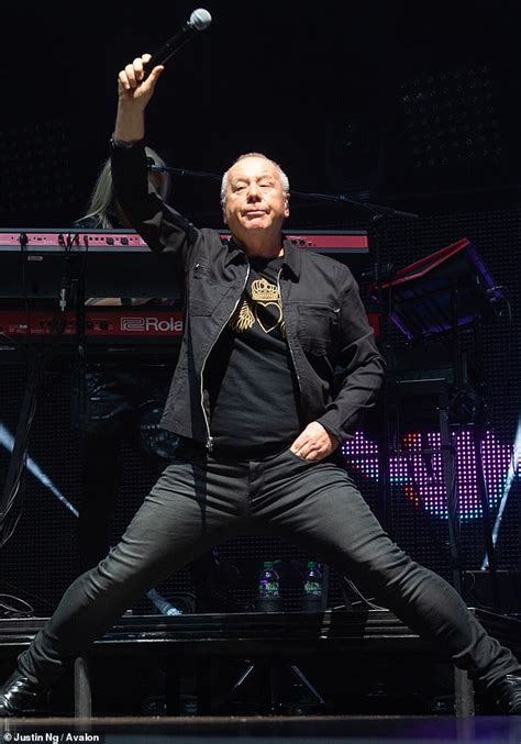 Simple Minds Review Jim Kerr May Not Look Like A Rock Star These Days