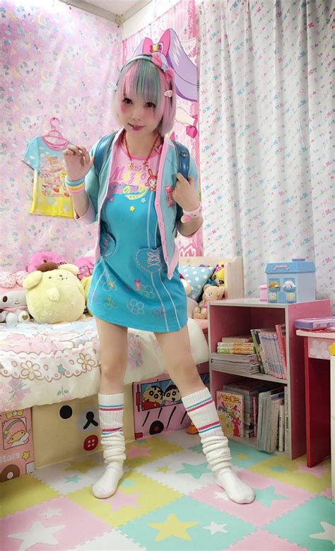 Etiqueta 大人なのに女児服着てる En Twitter Fashion Style Harajuku