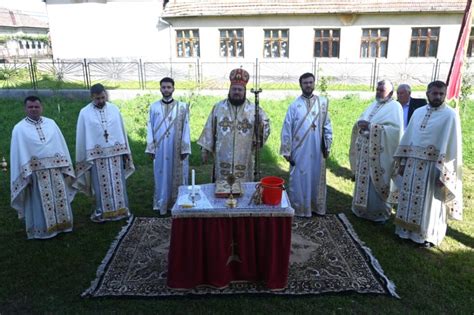 Resfin Irea Bisericii Din Parohia Mesteac Nu Episcopia S Lajului