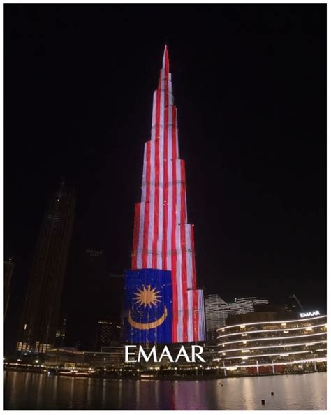 Video Jalur Gemilang Negaraku Warnai Burj Khalifa Utusan Malaysia