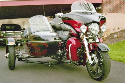 2011 Harley-Davidson® FLHTK-Sidecar Electra Glide® Ultra Limited® w ...