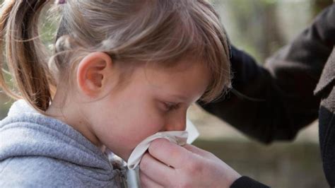 Nasenbluten Bei Kindern Hat Es Meist Harmlose Ursachen