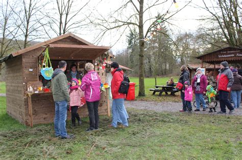 Noch Tage Bis Zum Almer Weihnachtsmarkt Alme Das Dorf An