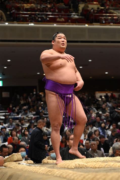 新入幕優勝の尊富士、五月場所へ「また強くなって土俵に上がる」 ぴあエンタメ情報