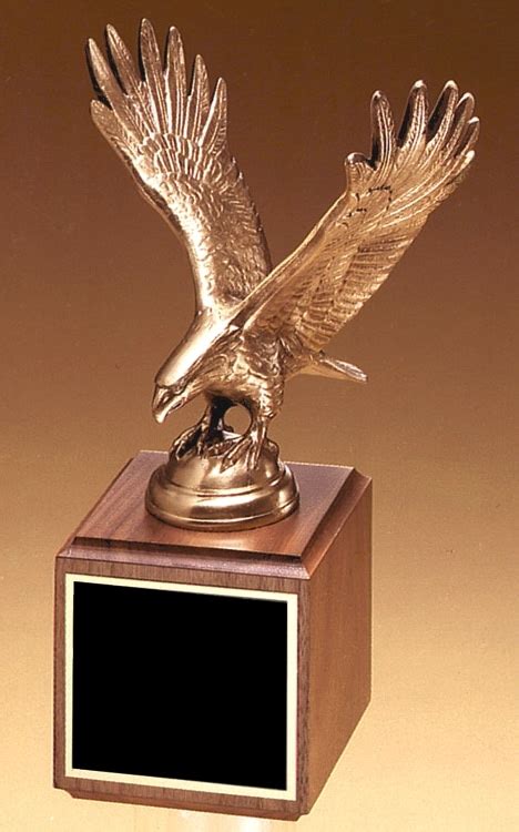 1293/XL Eagle Statue with Free Engraving